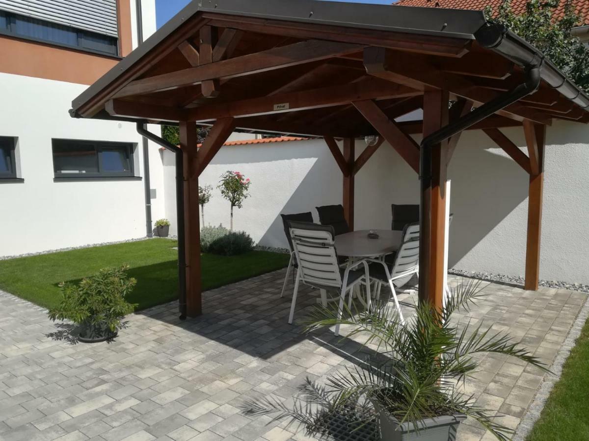 אילמיץ Appartments Gartenblick מראה חיצוני תמונה
